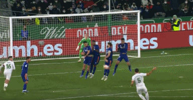 英超-沃特金斯替补双响 阿斯顿维拉2-1逆转切尔西